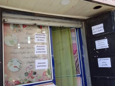 Hai enassim . fleuriste en face poste police . gué de constantine