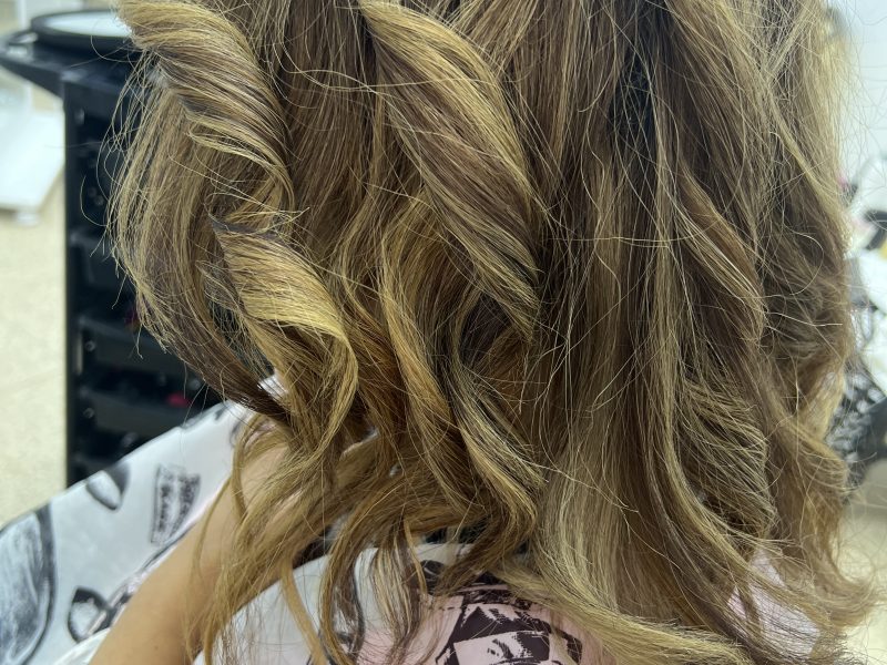Balayage correction de couleurs coupes tendance et esthétique