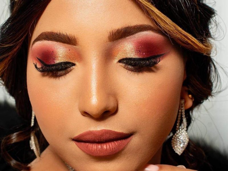 مكياج وتسريحات شعر شينون ليماش الألمنيوم بلياج لي كوب