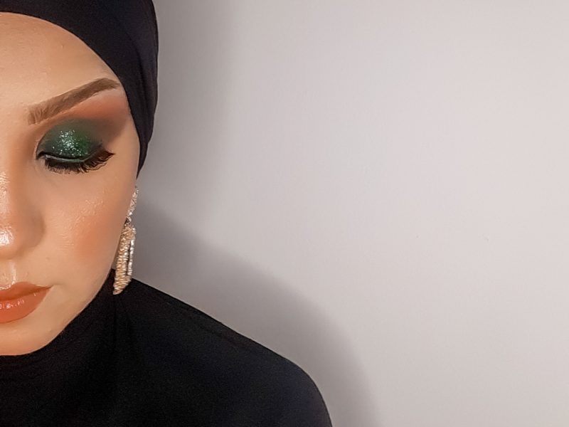 Makeup artiste