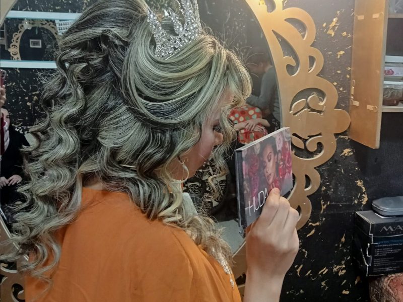 La Coiffeuse Nawal