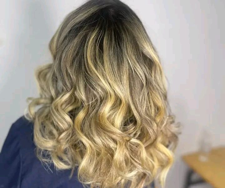 Coiffeuse à domicile